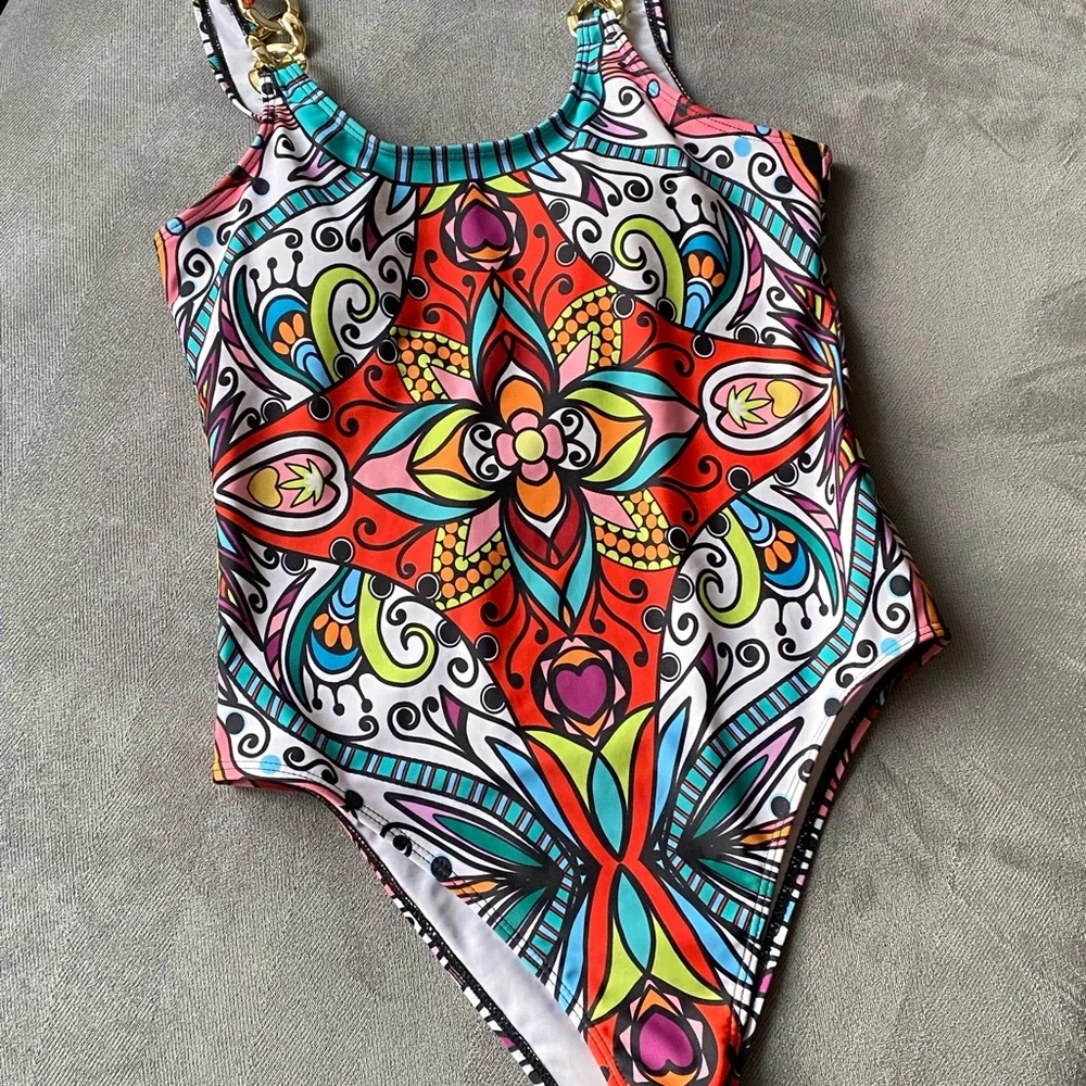 Colorful Chain Strap One Piece Swimsuit - Picture 11 of 16